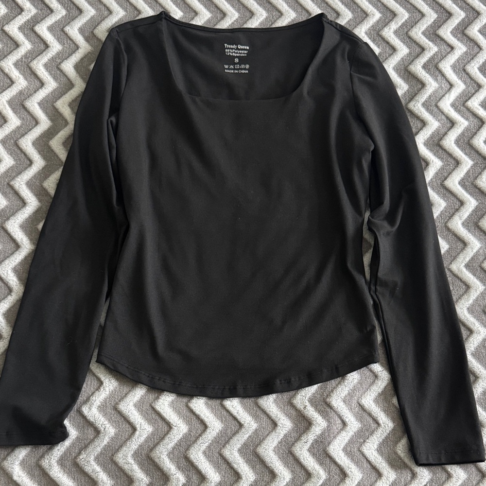 Elegant Black Long Sleeve